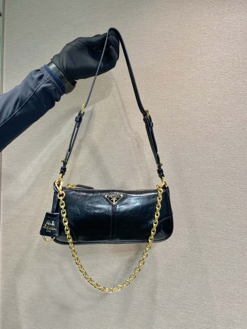 Pra*a hobo bags